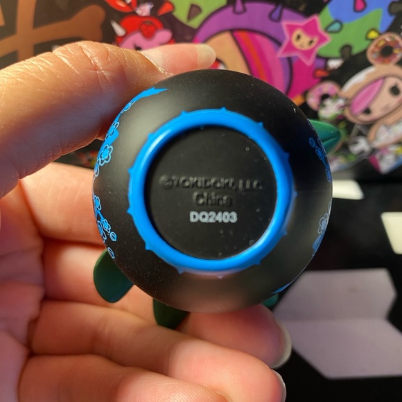 tokidoki Botanical Unicorno FUSCHIA - Picture 6 of 6